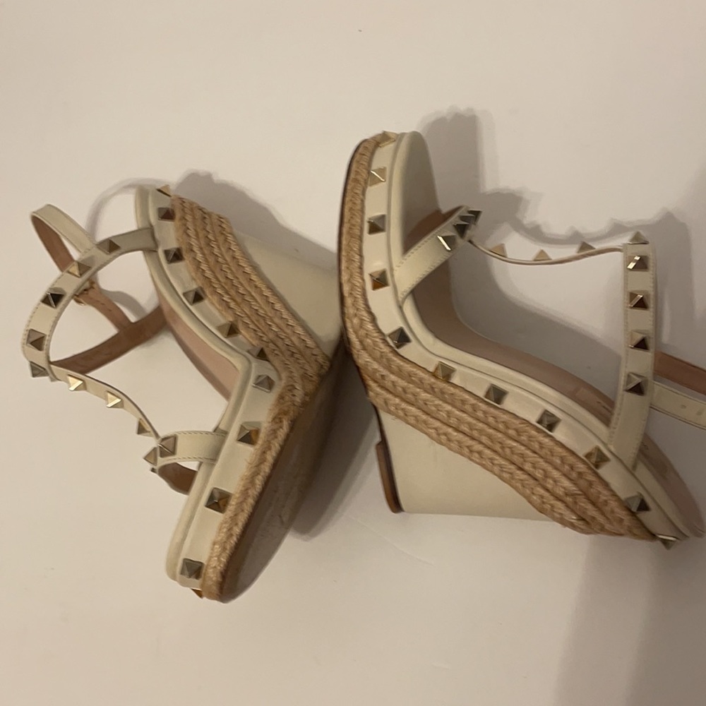 Valentino Rockstud Wedges - Picture 6 of 9